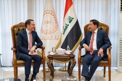 Central Bank Governor receives the British Ambassador in Iraq
