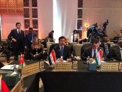 Governor of the Central Bank of Iraq participates in the Islamic Development Bank's periodic meeting