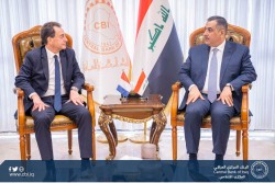  محافظ البنك المركزي العراقي يستقبل السفير الفرنسي لدى العراق