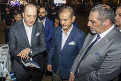 Deputy Governor of the Central Bank visits the exhibition of banking services
