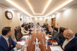 The Governor of the Central Bank of Iraq chairs the regular meeting of the Iraqi National Payments Council