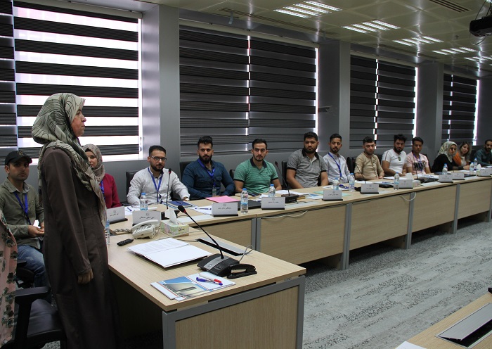 The initiative of the Central Bank for the care and rehabilitation of graduates (first session)