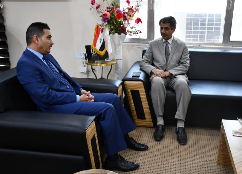 The Director-General of the Basra Branch Receives the Rector of Basra University